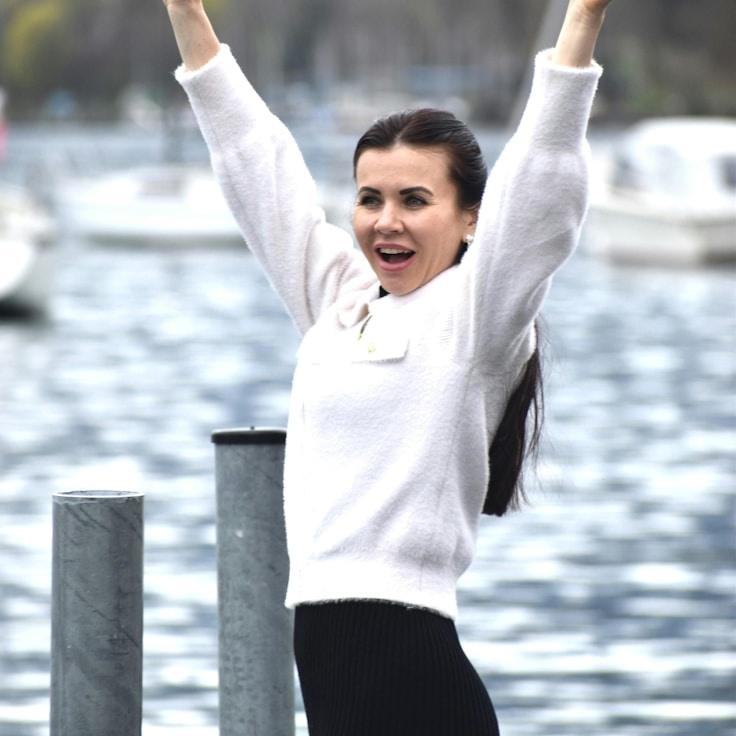 Portrait of Alex Carter, community mentor and Italian cuisine specialist